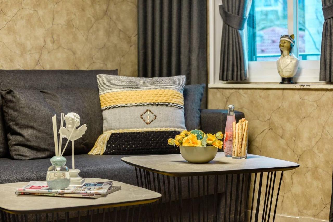 Authentic One Bedroom Apartment In City Center Jerusalem Ngoại thất bức ảnh